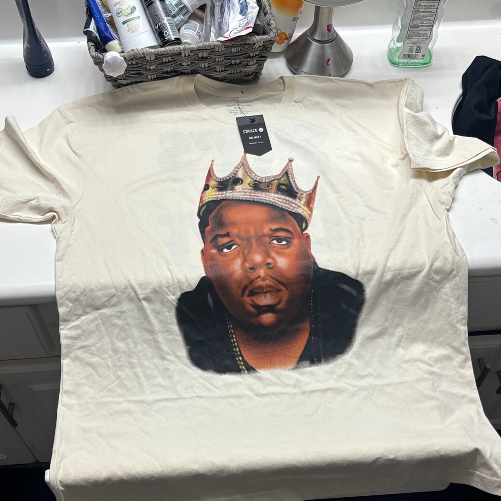 Cream Graphic T-Shirt with Crown Design
